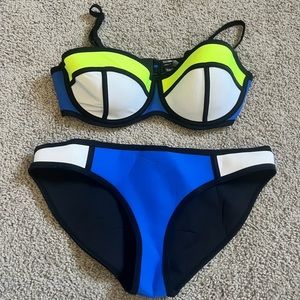Triangl bikini set